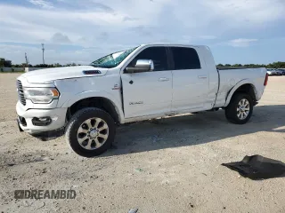 2019 Ram 2500 Laramie with VIN 3C6UR5NL8KG520282, listed as a Copart auction lot 71922474 with 132,244 mi miles and Salvage Title. Bid and sale history available at carsss.com. Image 1.