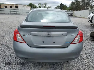 2014 Nissan Versa S Plus z VIN 3N1CN7AP0EL816013, wystawiony jako Copart lot #59020155 z przebiegiem 176 329 mil mil oraz Czysty tytuł • Clean title. Historia ofert i sprzedaży dostępna na DreamBid. Obrazek 6.