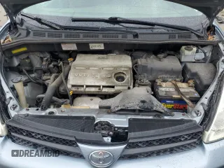 2004 Toyota Sienna CE z VIN 5TDZA23CX4S079377, wystawiony jako Copart lot #58989395 z przebiegiem 233 806 mil mil oraz Czysty tytuł • Clean title. Historia ofert i sprzedaży dostępna na DreamBid. Obrazek 12.