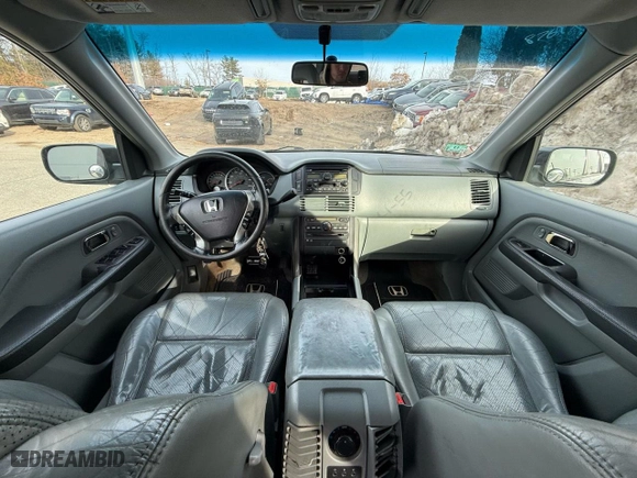2003 Honda Pilot EX with VIN 2HKYF18673H552702, listed as a Copart auction lot 49175585 with 204,995 mi miles and Clean Title. Bid and sale history available at carsss.com. Image 9.