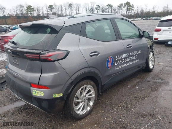 2023 Chevrolet Bolt EUV LT with VIN 1G1FY6S08P4204737, listed as a IAAI auction lot 41964323 with 33,930 mi miles. Bid and sale history available at carsss.com. Image 4.