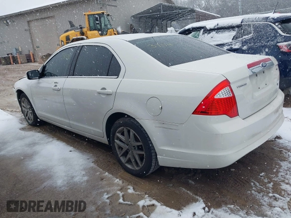 2011 Ford Fusion SEL with VIN 3FAHP0JA9BR156360, listed as a IAAI auction lot 41723154 with 189,984 mi miles. Bid and sale history available at carsss.com. Image 3.