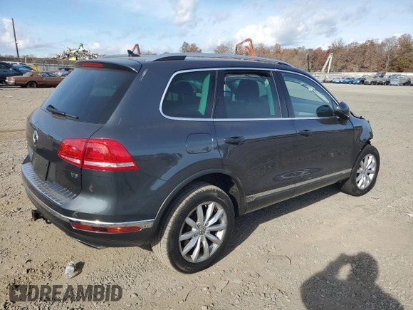 2015 Volkswagen Touareg Sport with VIN WVGEF9BP2FD002767, listed as a Copart auction lot 78127854 with Not provided miles and Salvage title. Bid and sale history available at DreamBid. Image 3.