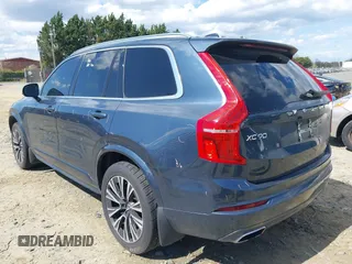 2021 Volvo XC90 Momentum с VIN YV4A22PK3M1689322, выставлен на аукционе IAAI как лот 42005314 с пробегом 49 316 миль миль и . История ставок и продаж доступна на DreamBid. Изображение 3.