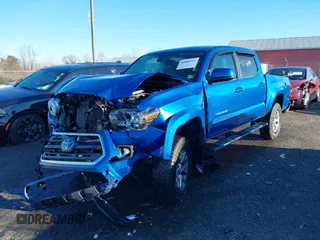 2018 Toyota Tacoma SR with VIN 3TMCZ5AN3JM138480, listed as a IAAI auction lot 41080910 with 99,225 mi miles. Bid and sale history available at carsss.com. Image 6.