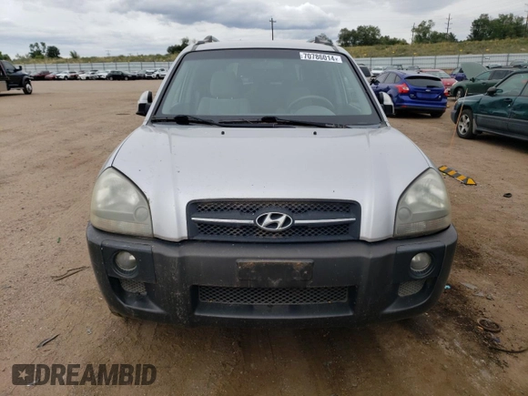 2005 Hyundai Tucson GLS with VIN KM8JN72D05U139992, listed as a Copart auction lot 70786014 with 108,827 mi miles and Salvage Title. Bid and sale history available at carsss.com. Image 5.