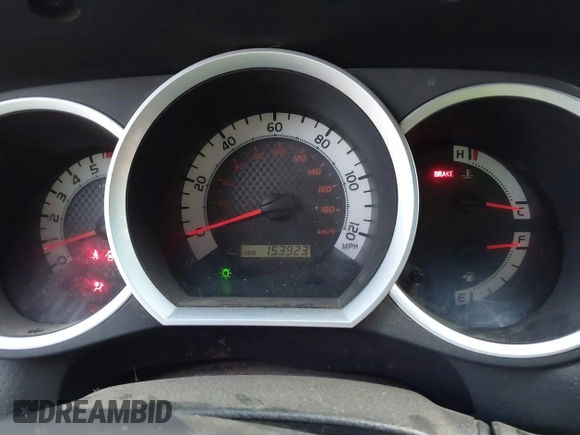 2015 Toyota Tacoma with VIN 5TFUX4EN5FX030586, listed as a IAAI auction lot 41034603 with 153,923 mi miles and . Bid and sale history available at DreamBid. Image 7.