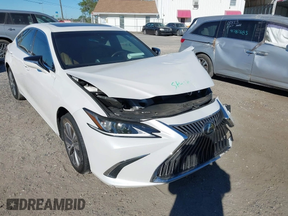 2021 Lexus ES with VIN 58ACZ1B14MU085278, listed as a IAAI auction lot 41813611 with 40,011 mi miles. Bid and sale history available at carsss.com. Image 20.