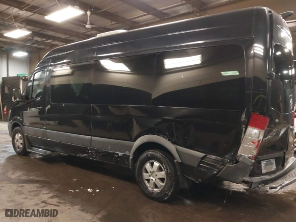 2015 Mercedes-Benz Sprinter Passenger Vans with VIN WDZPE8CC1FP134956, listed as a IAAI auction lot 41388855 with NaN miles. Bid and sale history available at carsss.com. Image 14.
