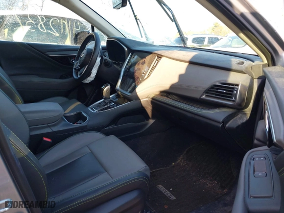2022 Subaru Outback Onyx Edition XT with VIN 4S4BTGJD8N3269522, listed as a IAAI auction lot 41112837 with 56,719 mi miles. Bid and sale history available at carsss.com. Image 5.