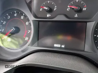 2017 Chevrolet Camaro 1LT z VIN 1G1FB1RS5H0169949, wystawiony jako IAAI lot #42177915 z przebiegiem 68 633 mil mil oraz . Historia ofert i sprzedaży dostępna na DreamBid. Obrazek 15.