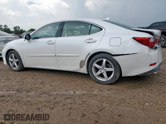 2014 Lexus ES 330 with VIN JTHBK1GG5E2113674, listed as a Copart auction lot 60800705 with 125,456 mi miles and Salvage title. Bid and sale history available at DreamBid. Image 2.