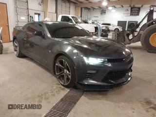2018 Chevrolet Camaro 2SS with VIN 1G1FH1R76J0190616, listed as a IAAI auction lot 41595815 with 33,084 mi miles and . Bid and sale history available at DreamBid. Image 1.