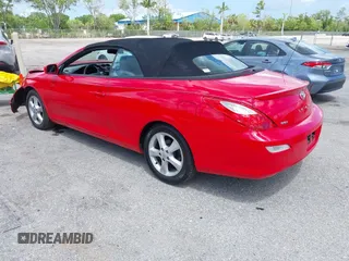 2008 Toyota Solara SE z VIN 4T1FA38P28U149150, wystawiony jako IAAI lot #41929757 z przebiegiem 67 814 mil mil oraz . Historia ofert i sprzedaży dostępna na DreamBid. Obrazek 3.