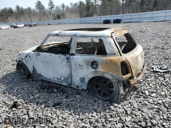2008 MINI Hardtop S with VIN WMWMF73538TT93340, listed as a Copart auction lot 51499835 with Not Provided miles and Salvage Title. Bid and sale history available at DreamBid. Image 2.