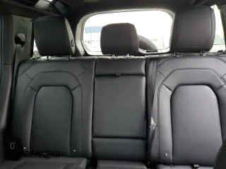 2023 Land Rover Defender SE with VIN SALEP7EU1P2223015, listed as a Copart auction lot 53231065 with 3,662 mi miles and Clean title. Bid and sale history available at DreamBid. Image 10.