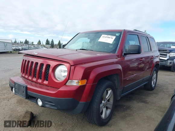 2016 Jeep Patriot Latitude with VIN 1C4NJPFB0GD582527, listed as a IAAI auction lot 41494076 with 166,263 mi miles and . Bid and sale history available at DreamBid. Image 14.