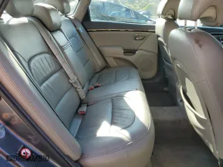 2010 Hyundai Azera GLS with VIN KMHFC4DD5AA484650, listed as a Copart auction lot 46832605 with 206,784 mi miles and Salvage Title. Bid and sale history available at carsss.com. Image 10.