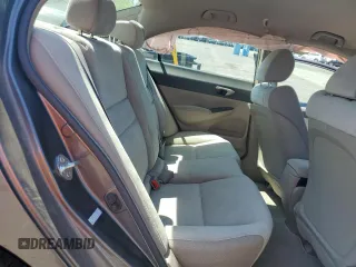2009 Honda Civic LX z VIN 19XFA16559E020457, wystawiony jako Copart lot #58721185 z przebiegiem Nie podano mil oraz Szkoda całkowita • Salvage title. Historia ofert i sprzedaży dostępna na DreamBid. Obrazek 10.