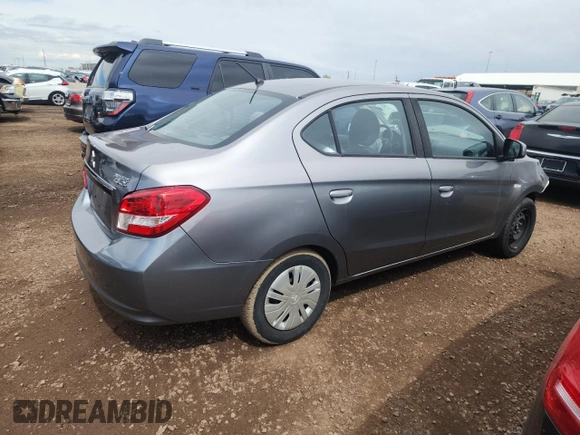 2017 Mitsubishi Mirage ES z VIN ML32F3FJ4HHF12498, wystawiony jako Copart lot #51425835 z przebiegiem 70 800 mil mil oraz Szkody całkowita. Historia ofert i sprzedaży dostępna na DreamBid. Obrazek 3.