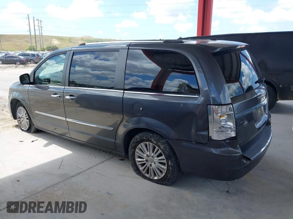 2015 Chrysler Town & Country Limited Platinum with VIN 2C4RC1GG9FR528125, listed as a IAAI auction lot 41925382 with 126,796 mi miles. Bid and sale history available at carsss.com. Image 14.
