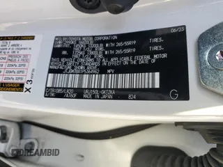 2023 Lexus GX 460 Luxury z VIN JTJGM7BX1P5364962, wystawiony jako Copart lot #51045965 z przebiegiem 40 252 mil mil oraz Szkoda całkowita • Salvage title. Historia ofert i sprzedaży dostępna na DreamBid. Obrazek 14.