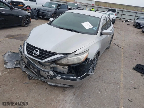 2017 Nissan Altima 2.5 SR with VIN 1N4AL3AP6HC293878, listed as a IAAI auction lot 41582060 with 154,542 mi miles. Bid and sale history available at carsss.com. Image 2.