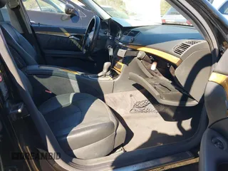 2005 Mercedes-Benz E-Class 3.2L with VIN WDBUF65J85A700806, listed as a IAAI auction lot 41585086 with 200,245 mi miles. Bid and sale history available at carsss.com. Image 5.