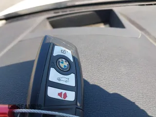 2015 BMW X3 xDrive28i with VIN 5UXWX9C52F0D56266, listed as a IAAI auction lot 42064154 with 52,233 mi miles. Bid and sale history available at carsss.com. Image 11.
