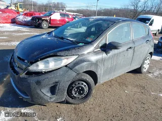 2011 Ford Fiesta SE with VIN 3FADP4EJ6BM195873, listed as a IAAI auction lot 41581865 with 137,295 mi miles. Bid and sale history available at carsss.com. Image 19.