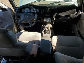 2004 Toyota Tacoma PreRunner with VIN 5TEGM92N54Z356661, listed as a Copart auction lot 41565815 with 145,368 mi miles and Salvage title. Bid and sale history available at DreamBid. Image 8.