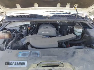 2005 Chevrolet Suburban LS with VIN 1GNEC16Z75J206837, listed as a IAAI auction lot 42826024 with 219,805 mi miles and . Bid and sale history available at DreamBid. Image 10.