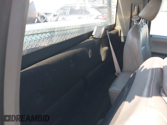 2019 Ford F-150 XL with VIN 1FTMF1CBXKKD47748, listed as a IAAI auction lot 41983277 with 120,933 mi miles. Bid and sale history available at carsss.com. Image 8.