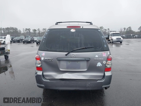2005 Mazda MPV LX with VIN JM3LW28A050538622, listed as a IAAI auction lot 41555020 with 235,279 mi miles. Bid and sale history available at carsss.com. Image 15.