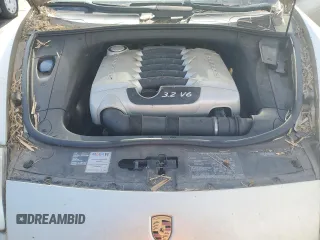2006 Porsche Cayenne with VIN WP1AA29P76LA25545, listed as a Copart auction lot 47638145 with 135,418 mi miles and Clean Title. Bid and sale history available at carsss.com. Image 12.