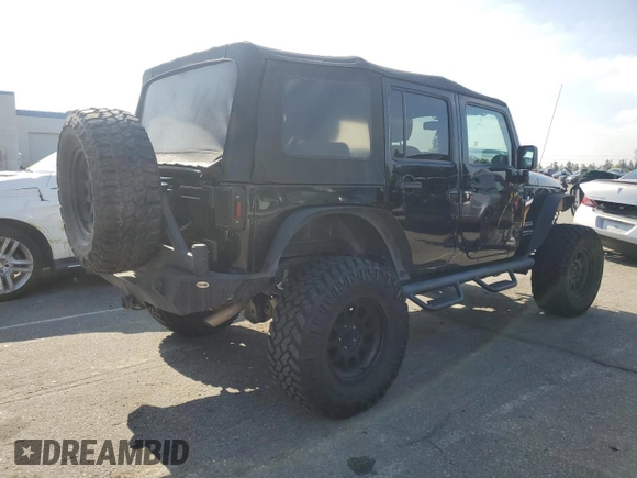 2018 Jeep Wrangler Unlimited Sport S z VIN 1C4HJWDG8JL927497, wystawiony jako Copart lot #55788905 z przebiegiem Nie podano mil oraz Szkoda całkowita • Salvage title. Historia ofert i sprzedaży dostępna na DreamBid. Obrazek 3.