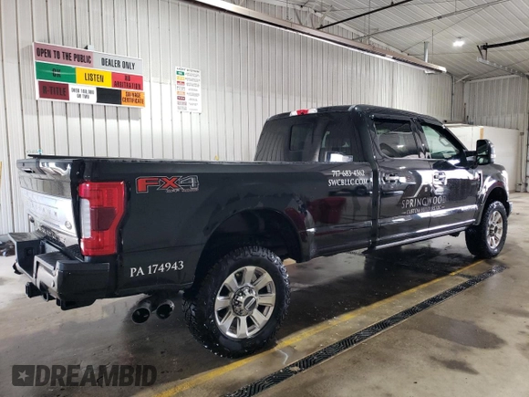 2018 Ford F-350 XL with VIN 1FT8W3BT8JEC75422, listed as a Copart auction lot 53112185 with 97,826 mi miles and Salvage Title. Bid and sale history available at DreamBid. Image 3.