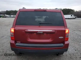 2016 Jeep Patriot Latitude with VIN 1C4NJPFB3GD537761, listed as a Copart auction lot 43074935 with 101,946 mi miles and Salvage title. Bid and sale history available at DreamBid. Image 6.
