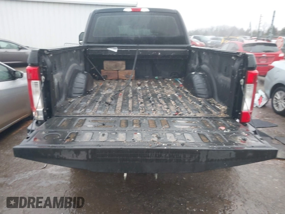 2017 Ford Super Duty F-250 SRW Lariat with VIN 1FT7W2BT4HEC20207, listed as a IAAI auction lot 41358821 with 152,195 mi miles. Bid and sale history available at carsss.com. Image 16.