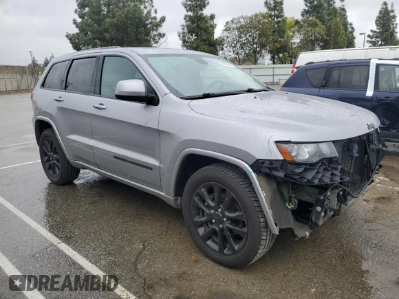 2018 Jeep Grand Cherokee Laredo с VIN 1C4RJFAG8JC367974, выставлен на аукционе Copart как лот 48883405 с пробегом 99 311 миль миль и Списание • Salvage title. История ставок и продаж доступна на DreamBid. Изображение 4.