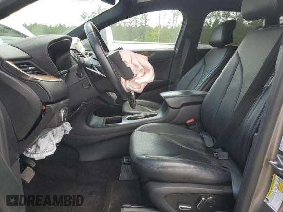 2017 Lincoln MKC Reserve z VIN 5LMCJ3D98HUL11757, wystawiony jako Copart lot #53115715 z przebiegiem 40 464 mil mil oraz Szkoda całkowita • Salvage title. Historia ofert i sprzedaży dostępna na DreamBid. Obrazek 7.