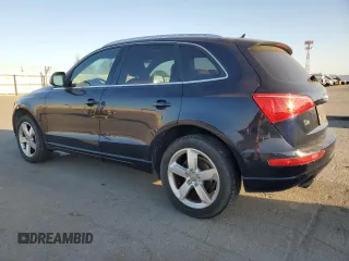 2010 Audi Q5 Premium Plus z VIN WA1LKAFP1AA106531, wystawiony jako Copart lot #53800665 z przebiegiem 229 588 mil mil oraz Czysty tytuł • Clean title. Historia ofert i sprzedaży dostępna na DreamBid. Obrazek 2.