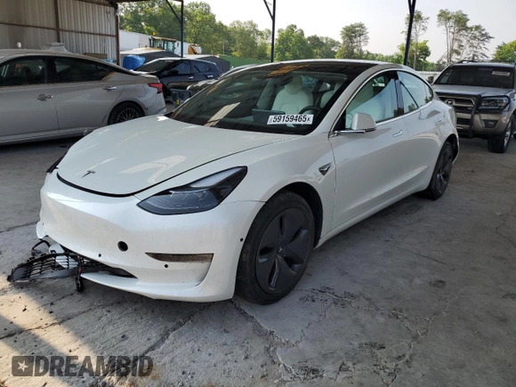 2020 Tesla Model 3 Standard Range Plus z VIN 5YJ3E1EA5LF599103, wystawiony jako Copart lot #59159465 z przebiegiem 32 614 mil mil oraz Czysty tytuł • Clean title. Historia ofert i sprzedaży dostępna na DreamBid. Obrazek 1.