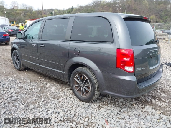 2016 Dodge Grand Caravan SE with VIN 2C4RDGBG1GR388807, listed as a IAAI auction lot 42010574 with 140,103 mi miles and . Bid and sale history available at DreamBid. Image 3.