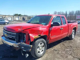 2007 Chevrolet Silverado 1500 LTZ with VIN 2GCEK19J871708240, listed as a IAAI auction lot 41813688 with 193,633 mi miles. Bid and sale history available at carsss.com. Image 2.