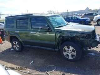 2007 Jeep Commander Sport with VIN 1J8HG48P97C691117, listed as a IAAI auction lot 41976259 with 260,996 mi miles. Bid and sale history available at carsss.com. Image 14.
