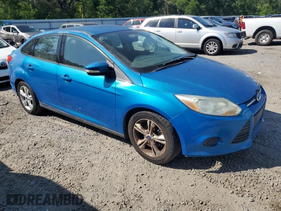2014 Ford Focus SE with VIN 1FADP3F20EL135711, listed as a Copart auction lot 52580285 with 259,824 mi miles and Clean Title. Bid and sale history available at carsss.com. Image 4.