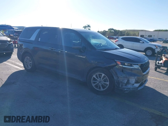 2023 Kia Carnival LX with VIN KNDNB4H3XP6226740, listed as a IAAI auction lot 41425416 with 28,846 mi miles. Bid and sale history available at carsss.com. Image 1.