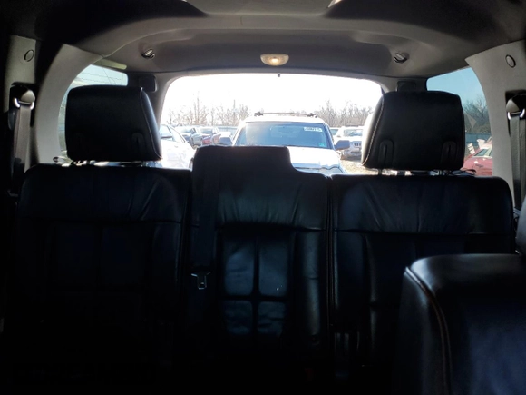 2008 Lincoln Navigator z VIN 5LMFU28518LJ06891, wystawiony jako Copart lot #46435275 z przebiegiem 192 856 mil mil oraz Szkoda całkowita • Salvage title. Historia ofert i sprzedaży dostępna na DreamBid. Obrazek 10.