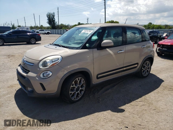 2014 FIAT 500L Trekking with VIN ZFBCFADH1EZ020216, listed as a Copart auction lot 74324744 with 85,754 mi miles and Clean Title. Bid and sale history available at carsss.com. Image 1.
